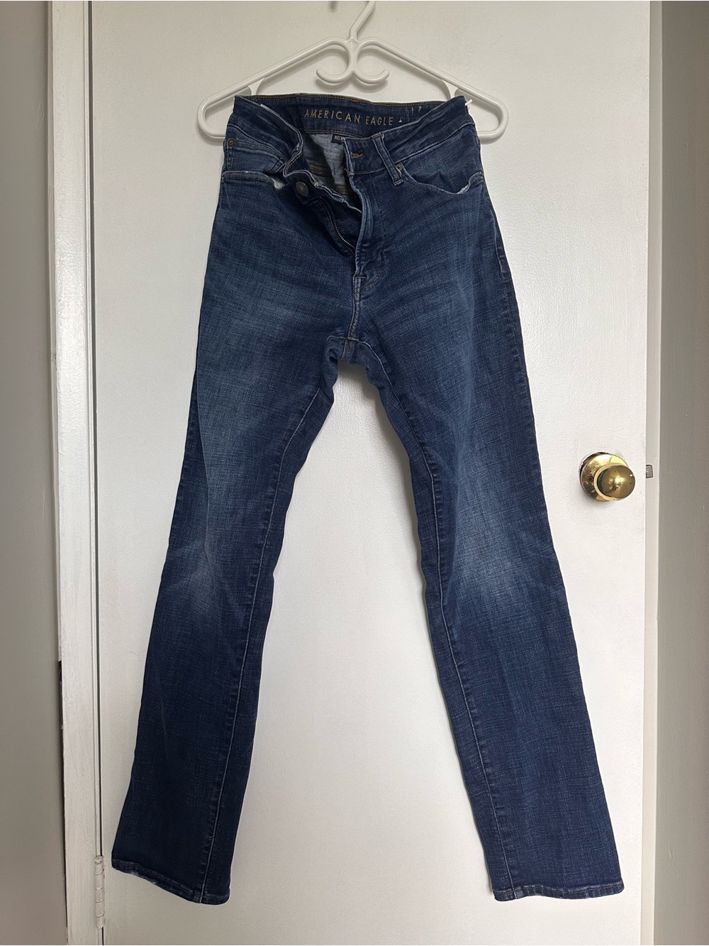 American Eagle Outfitters Light Blue-Lined Dark Blue Jeans(for men’s)